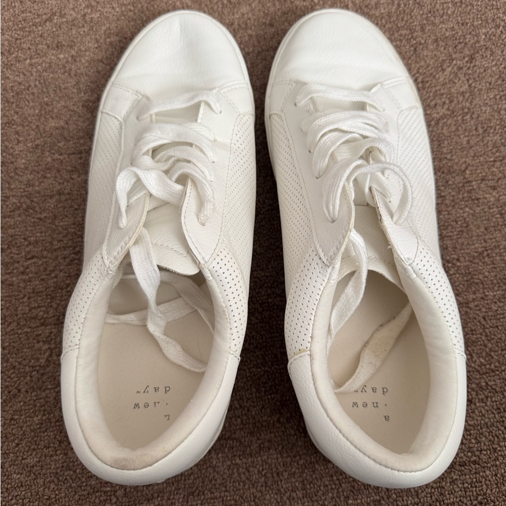 Women's White Sneakers